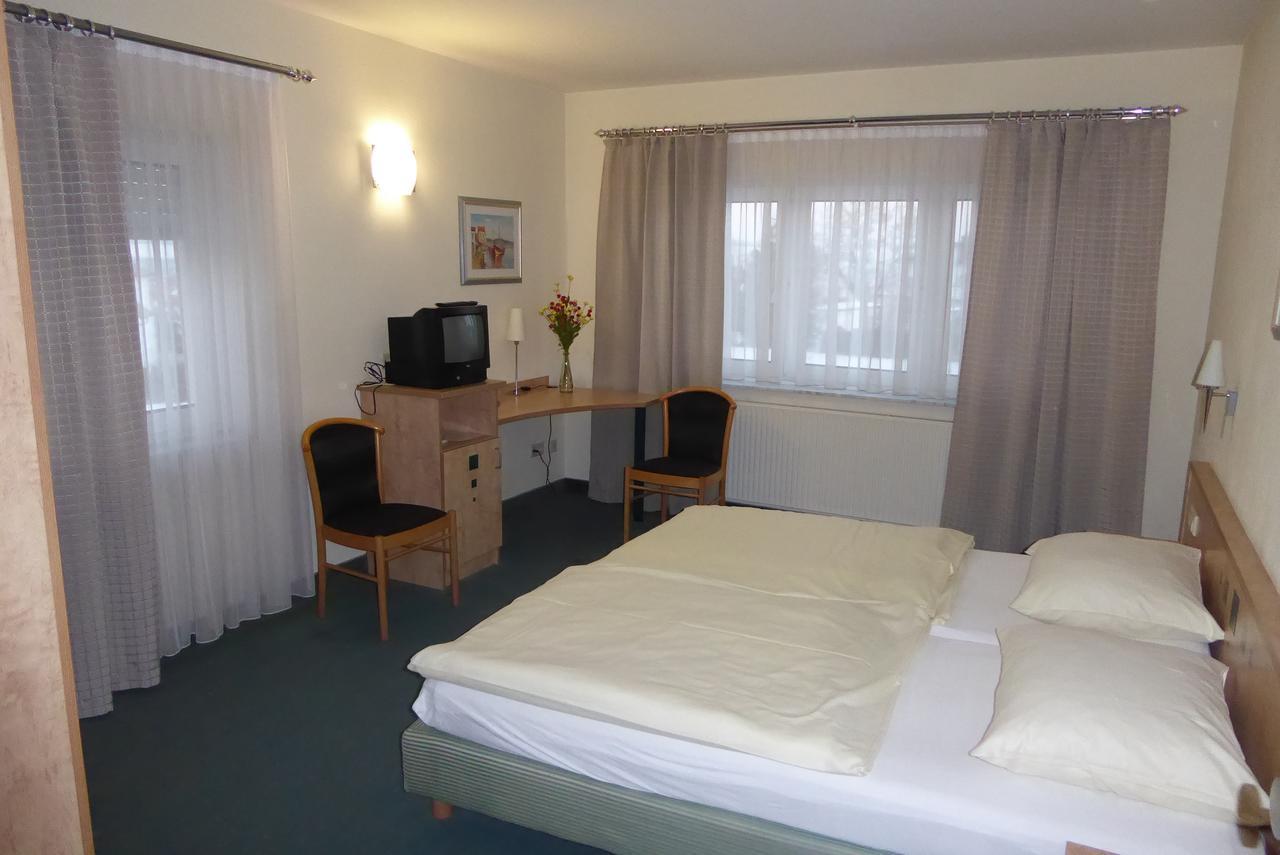 Hotel Ring Park ブーヒェン エクステリア 写真